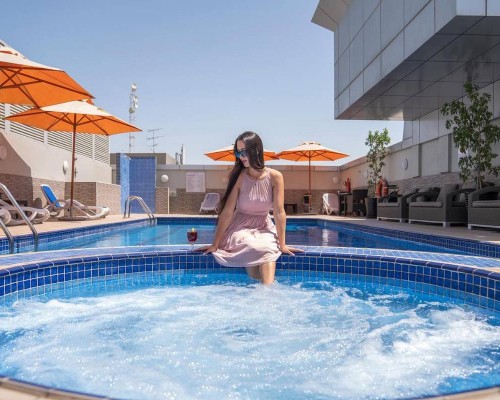 Ramada by Wyndham Dubai Deira 4*
