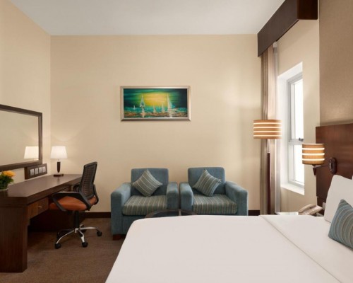 Ramada by Wyndham Dubai Deira 4*
