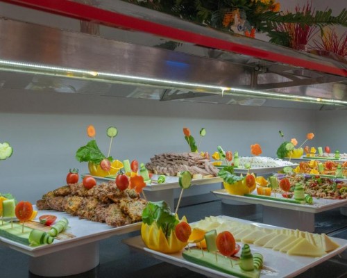Marbel Hotel by Palm Wings 4* — отель в Кушадасы