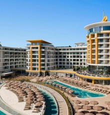 Azura World Hotel 5*