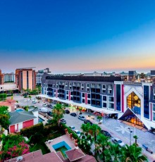 Algora Halal Hotel 4*