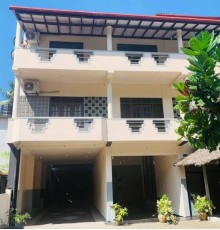 Villa Prime Time Unawatuna 3*