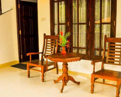 Hiru Resort Inn Unawatuna — отель 2* в Унаватуне
