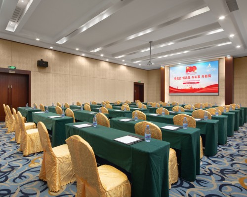 Sanya Junda Sea View Hotel 4* — Хайнань, бухта Саньявань