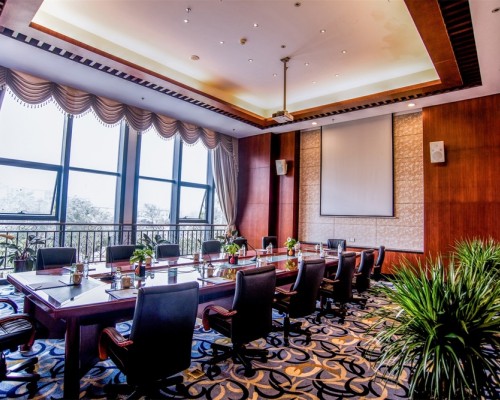 Sanya Junda Sea View Hotel 4* — Хайнань, бухта Саньявань