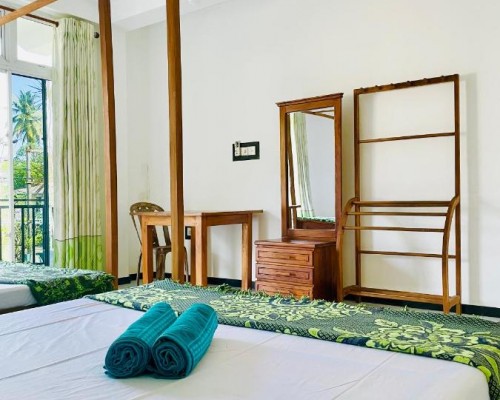 Ominiyet Villa 2* — Унаватуна, Шри-Ланка