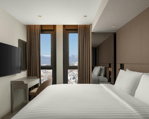 Residence Inn by Marriott Antalya: отель 4* в Анталье