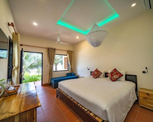 Phu Quoc Dumbo Bungalow 3* — бунгало на первой линии, Фукуок