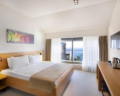 Lei Hotel в Анталье: отель без звёзд во второй линии