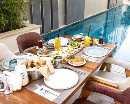 Lei Hotel в Анталье: отель без звёзд во второй линии