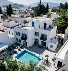 Swan Boutique Hotel