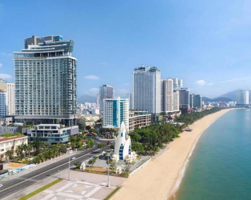 Hyatt Regency Nha Trang 5* — отель в центре Нячанга