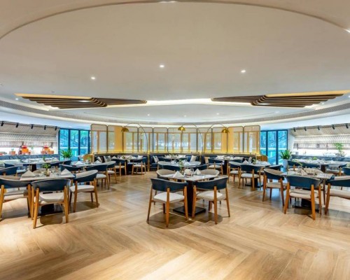Holiday Inn Hainan Xiangshui Bay 5* — отель на первой линии