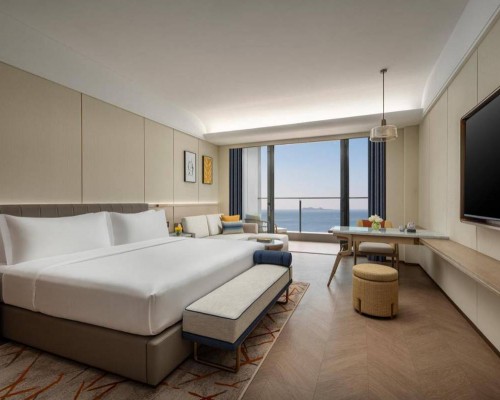 Voco Sanya Bay 5* — отель на первой линии в бухте Саньявань