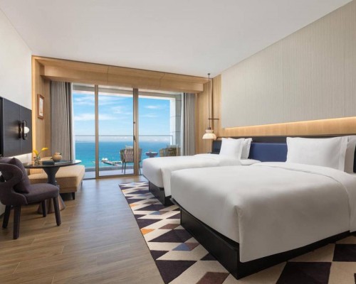 Voco Sanya Dadonghai 5* — отель на Хайнане, бухта Дадунхай