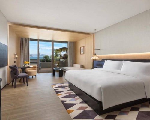 Voco Sanya Dadonghai 5* — отель на Хайнане, бухта Дадунхай