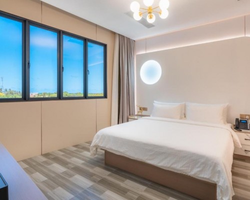 Wings by Hawks Hotels Kamadhoo — 3* на Баа Атолл