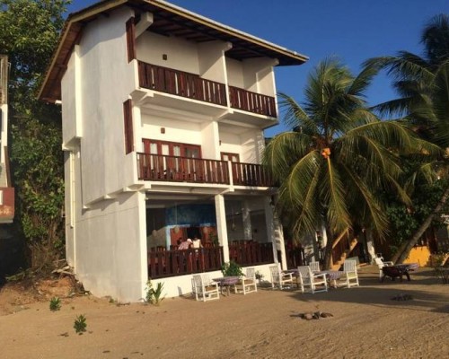 Banana Garden Hotel 3* — Унаватуна, Шри-Ланка