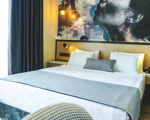 Ni Hotel Lara 3*: отель в Анталье для пляжного и активного отдыха