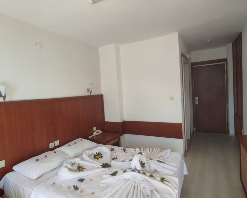 Oscar Hotel 3* в Мармарисе: бюджетный пляжный отдых на первой линии