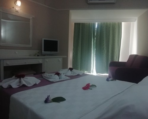 Oscar Hotel 3* в Мармарисе: бюджетный пляжный отдых на первой линии