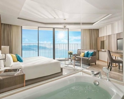 Glese Beachfront Aparthotel 3* — Нячанг, Вьетнам