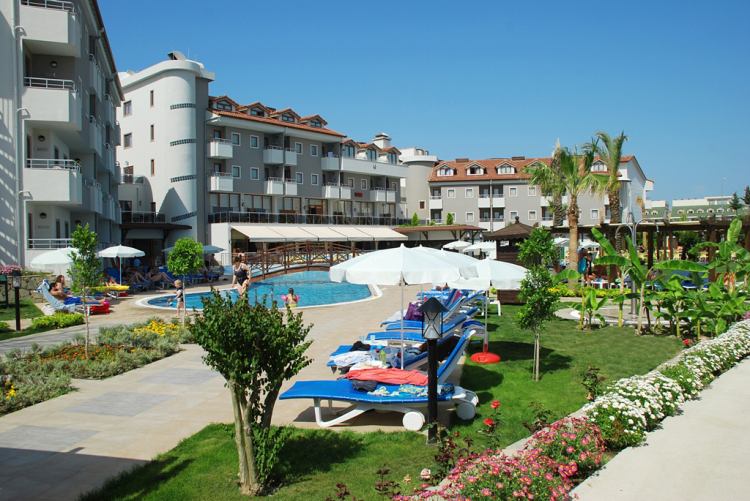 Monachus Hotel 4*