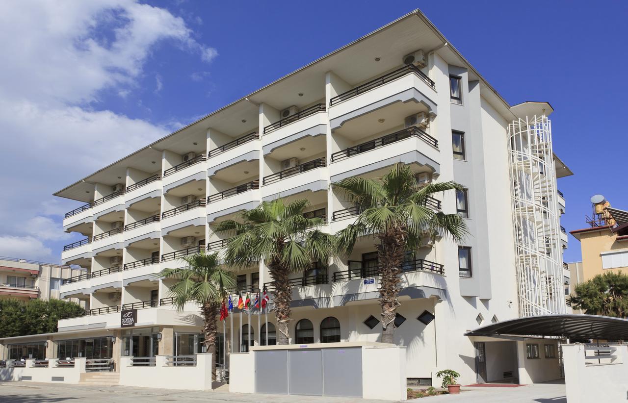 Kandelor Hotel 4*