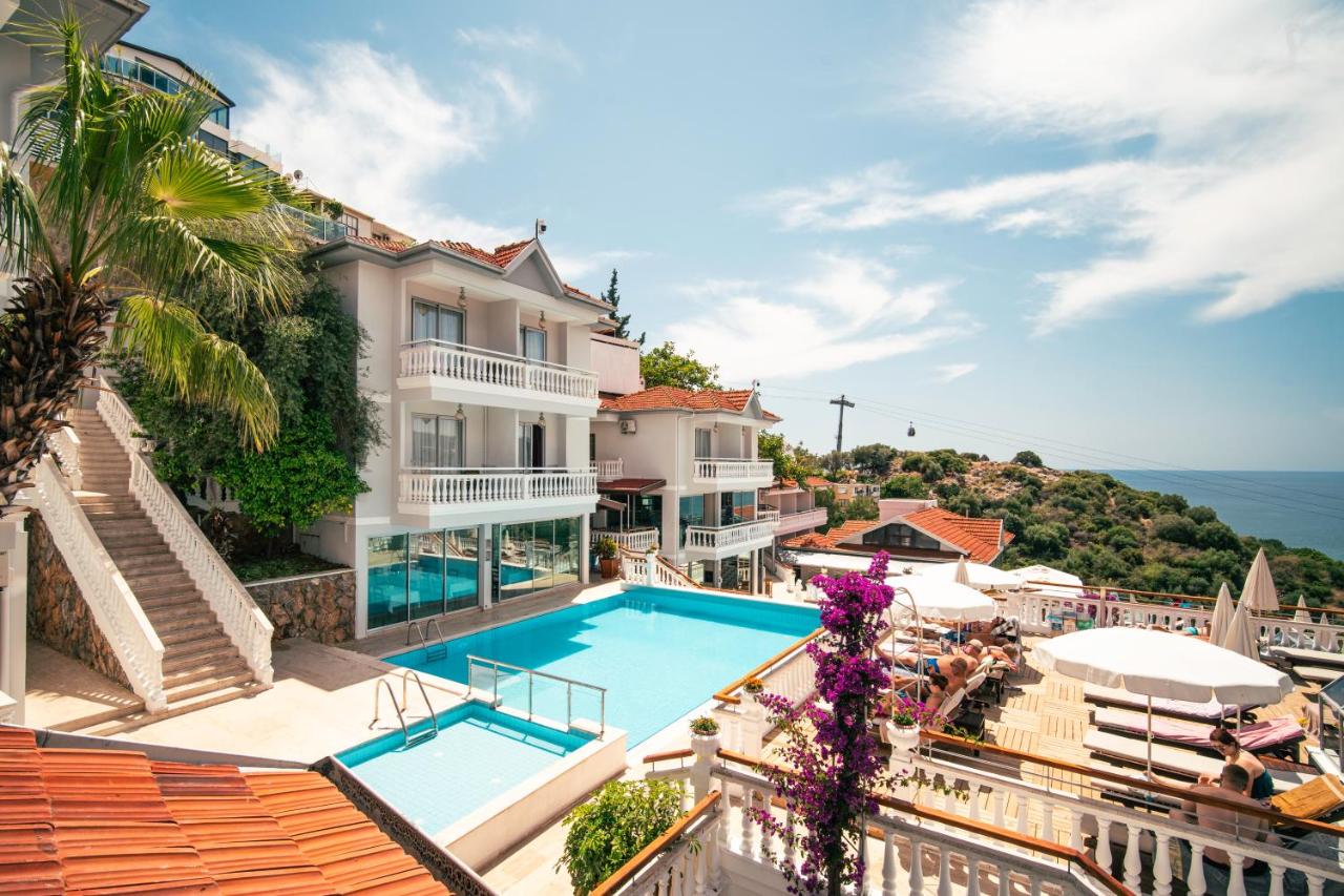 Sunny Hill Alya Hotel 4*