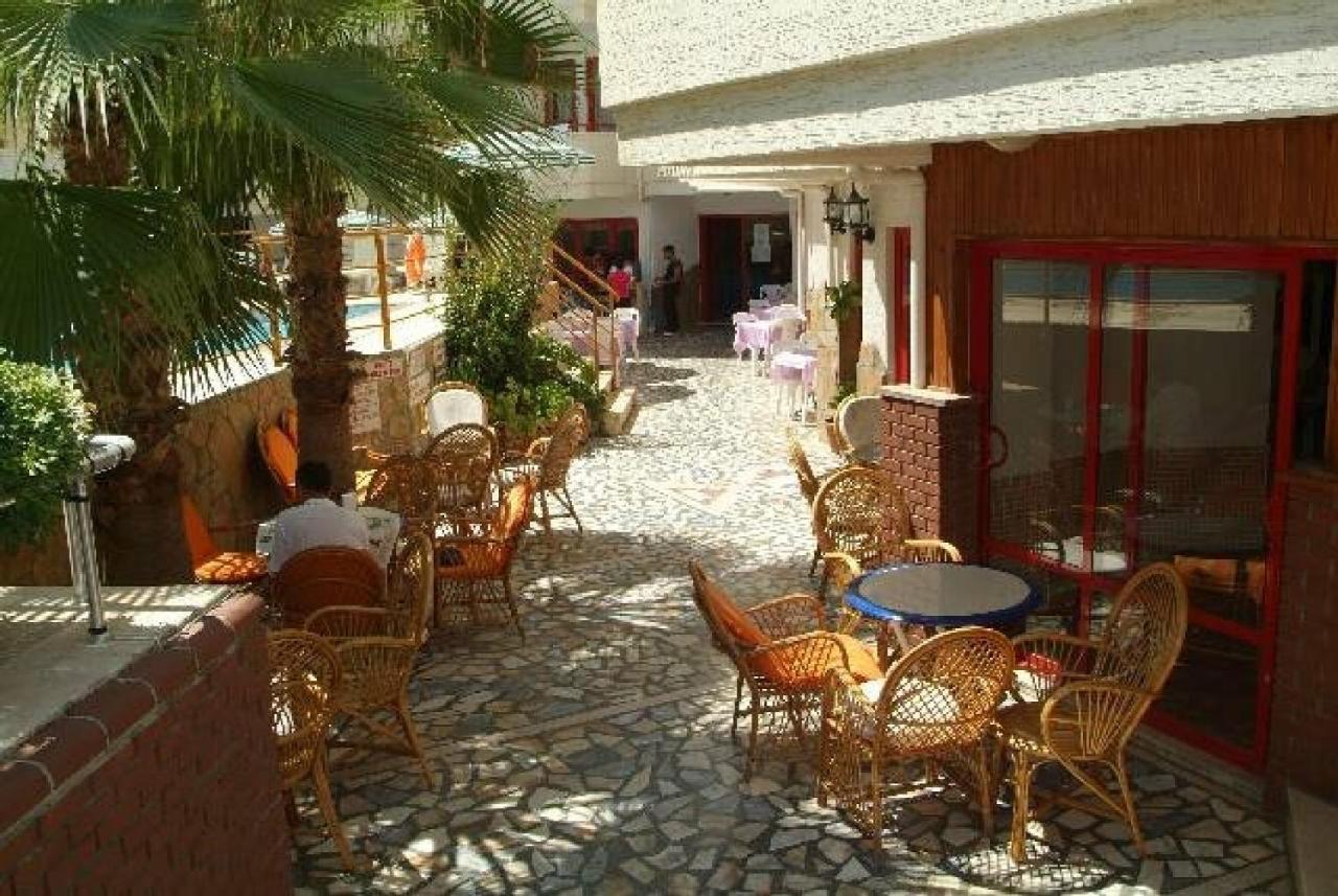Semiz Apart Hotel 