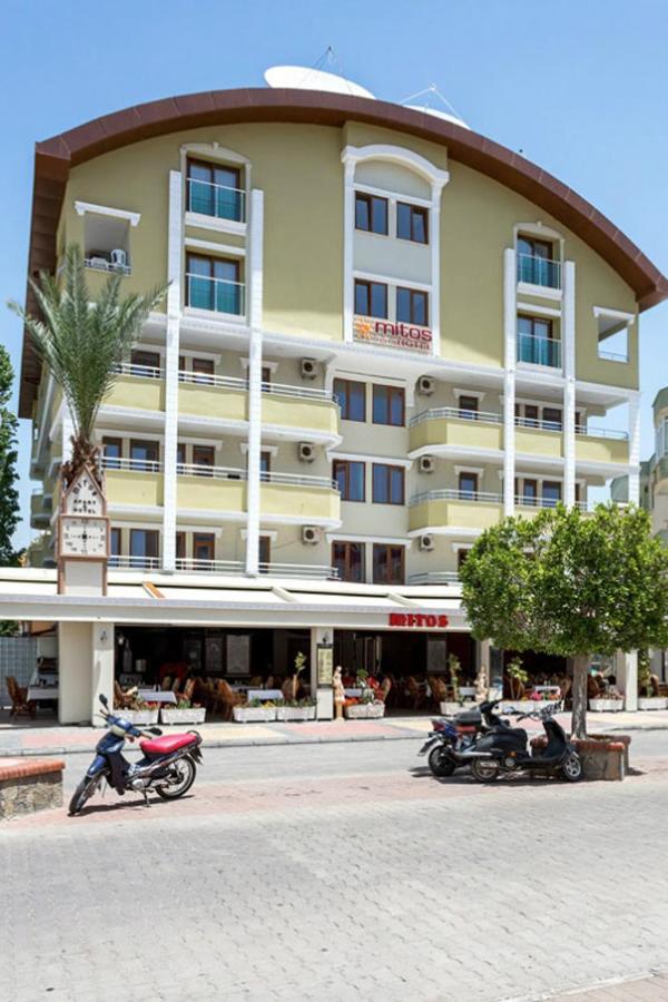 Mitos Apart Hotel 3*