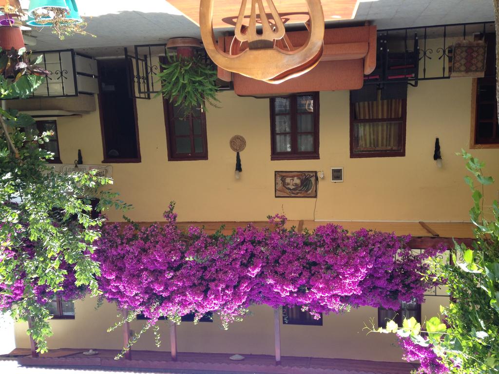 Hotel Sevil Side 