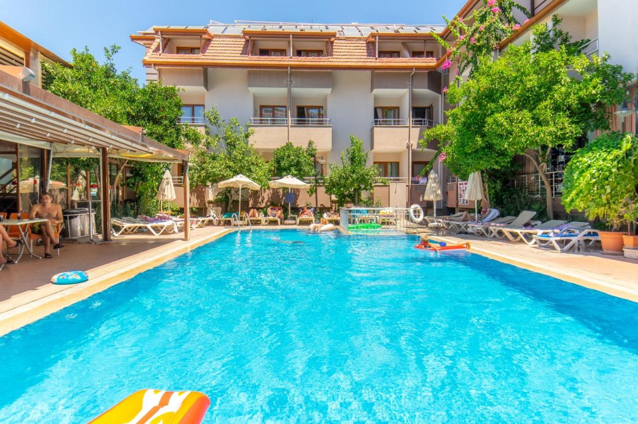 Selenium Hotel 3*