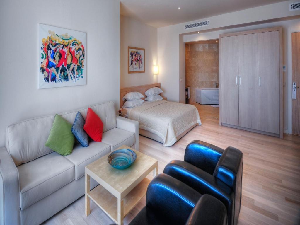 Lvzz Hotel 
