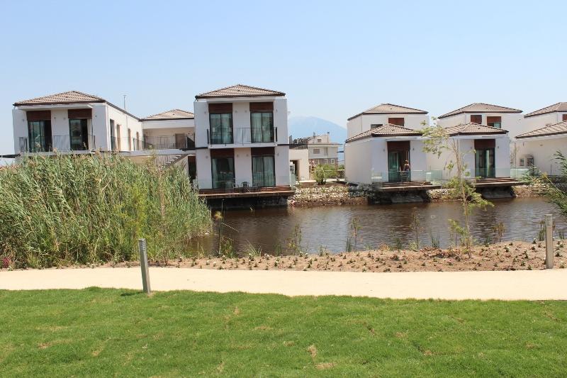 Xiza Beach 4*