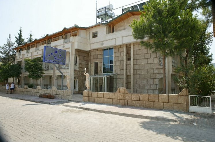 Yildiz Hotel 3*