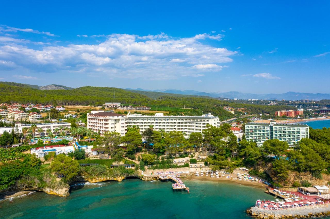 Utopia Beach Club 5*