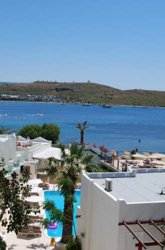 Turihan Beach Hotel 3*