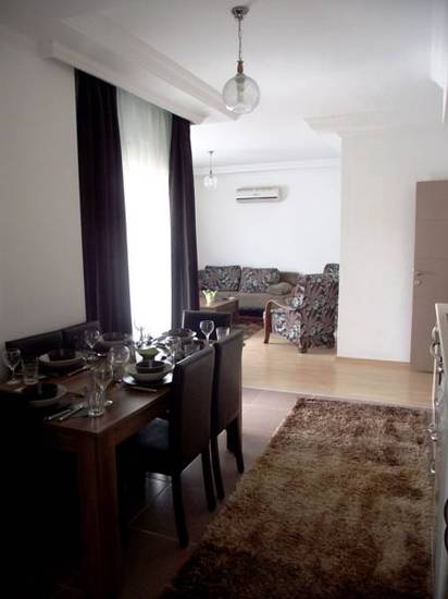 Roza Apartments