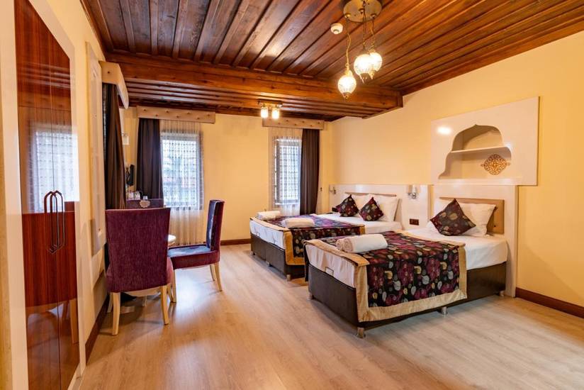 Bacchus Pension