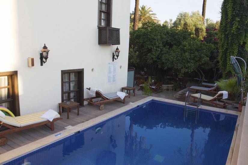 Deja Vu Boutique Hotel