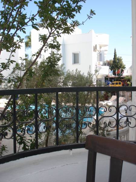 Hotel Cavus 2*