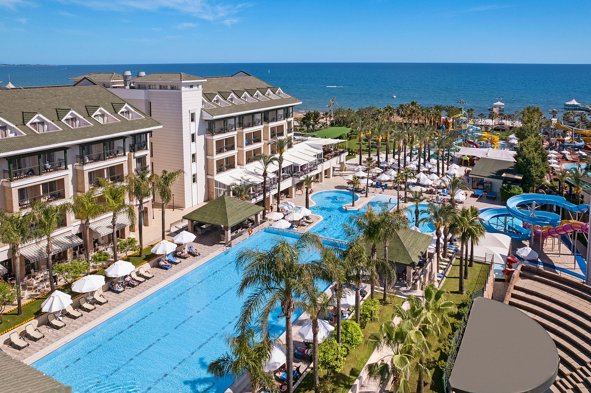 Dobedan Beach Resort Comfort 5*