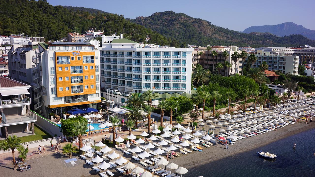 Cettia Beach Resort Hotel 4*