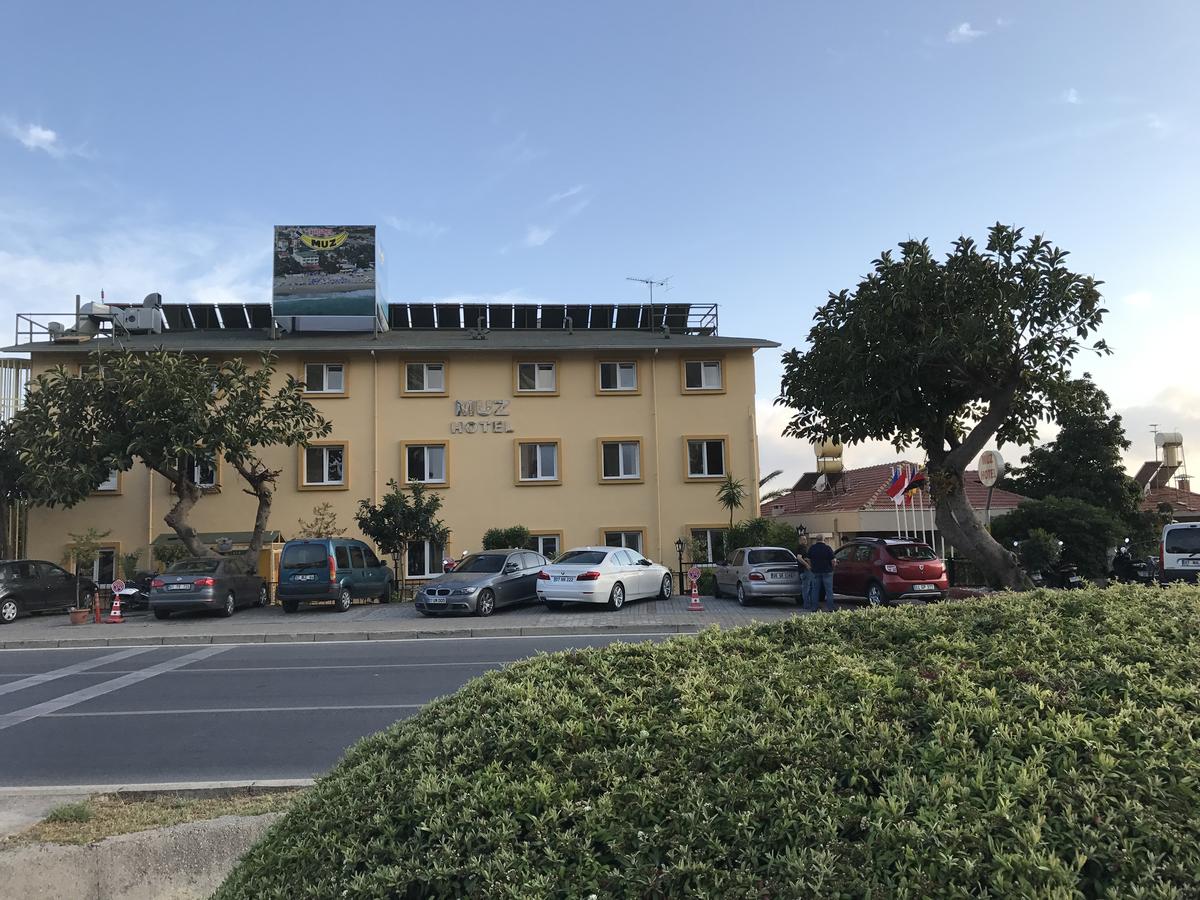 Muz Hotel 3*