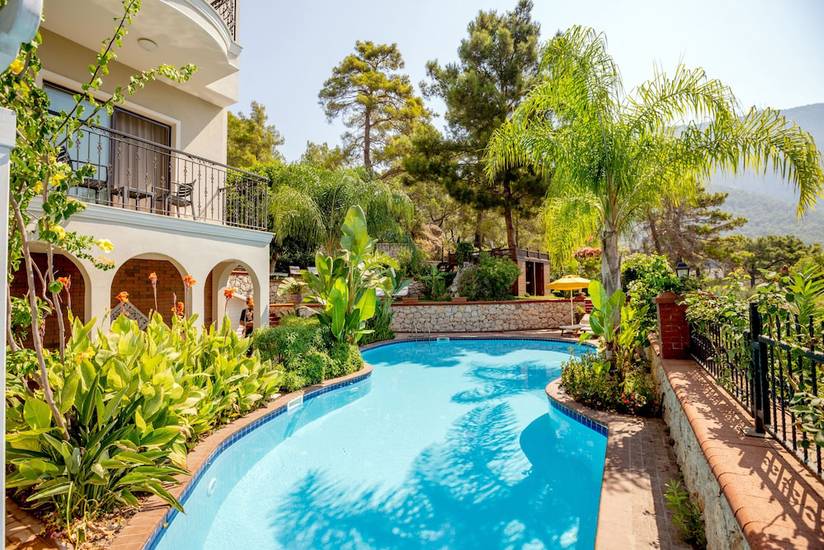 Esperanza Boutique Hotel 2*