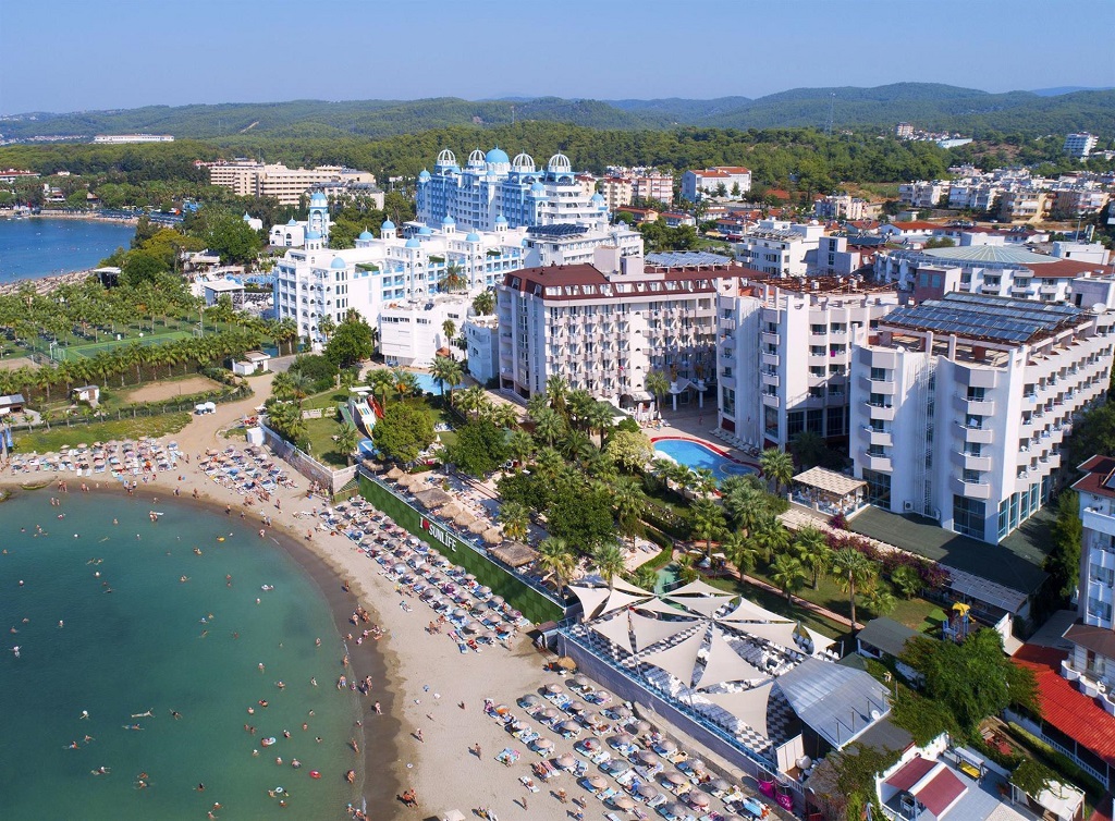 Pyxis Point Hotel 4*