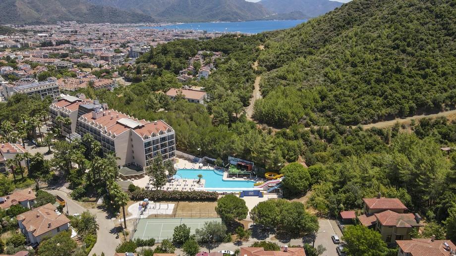Voxx Resort 4*