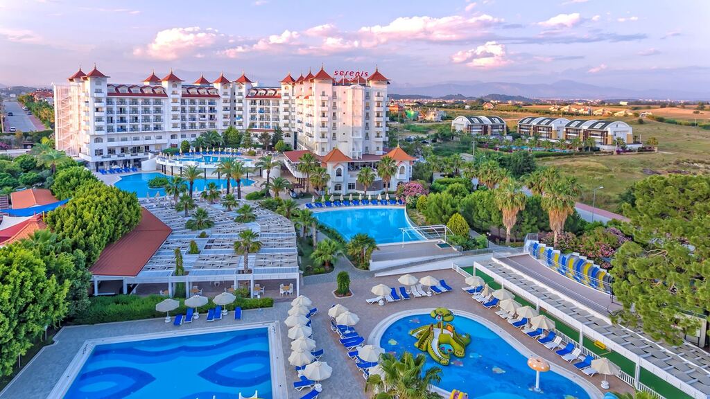 Serenis Hotel 5*