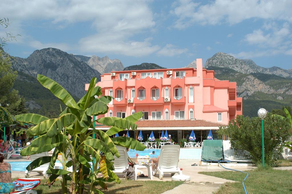 Anita Sunpark Beach Otel 3*